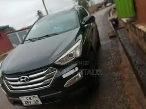 Hyundai Santa Fe 2016 Black