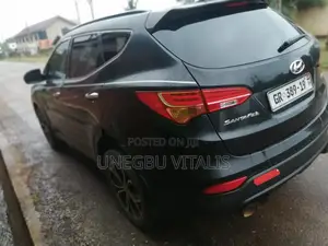 Hyundai Santa Fe 2016 Black