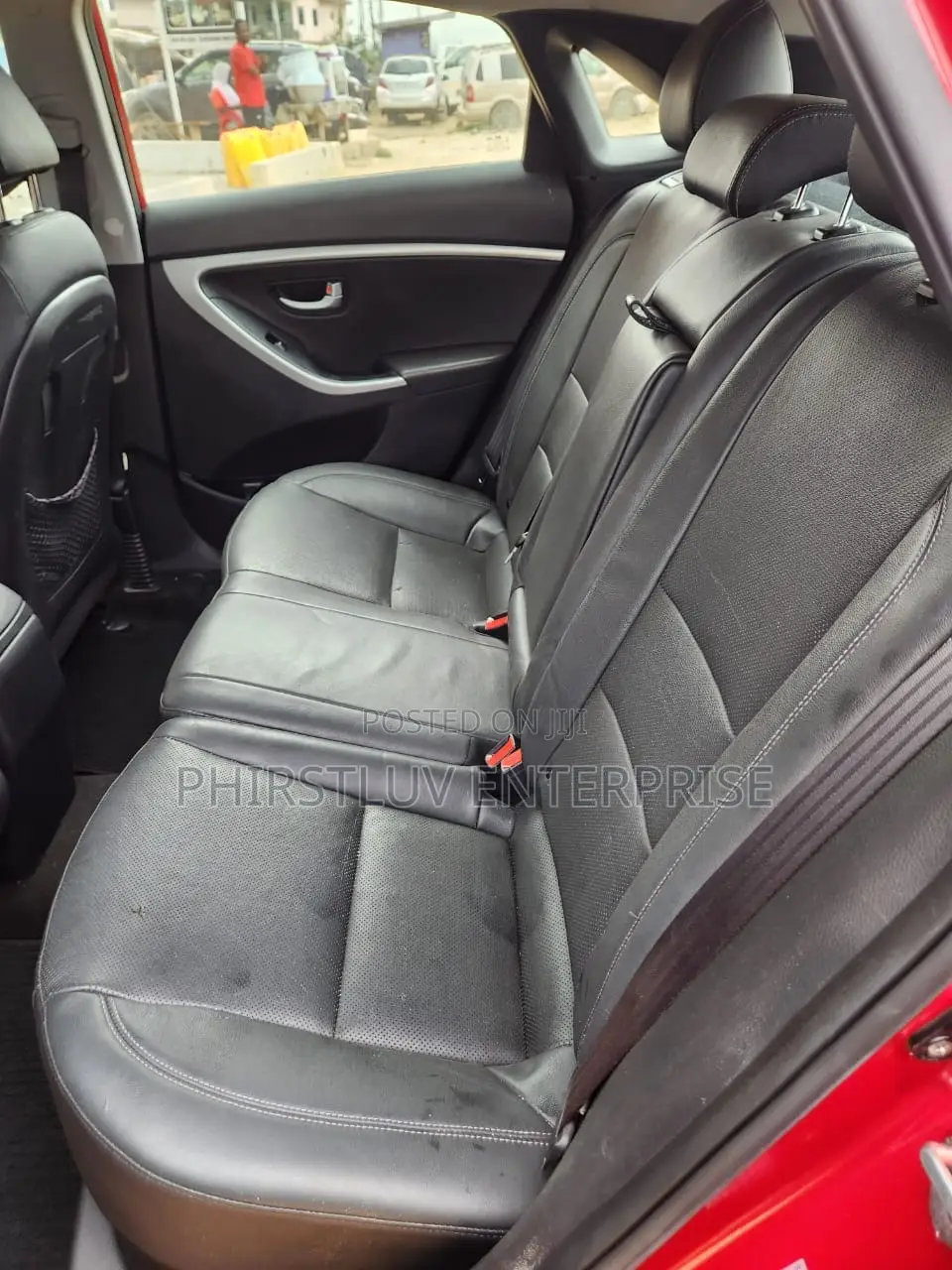 Hyundai Elantra 2015 Red