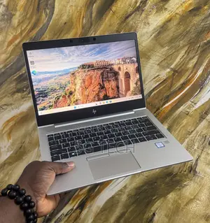 Laptop HP EliteBook 830 G6 8GB Intel Core i7 SSD 256GB