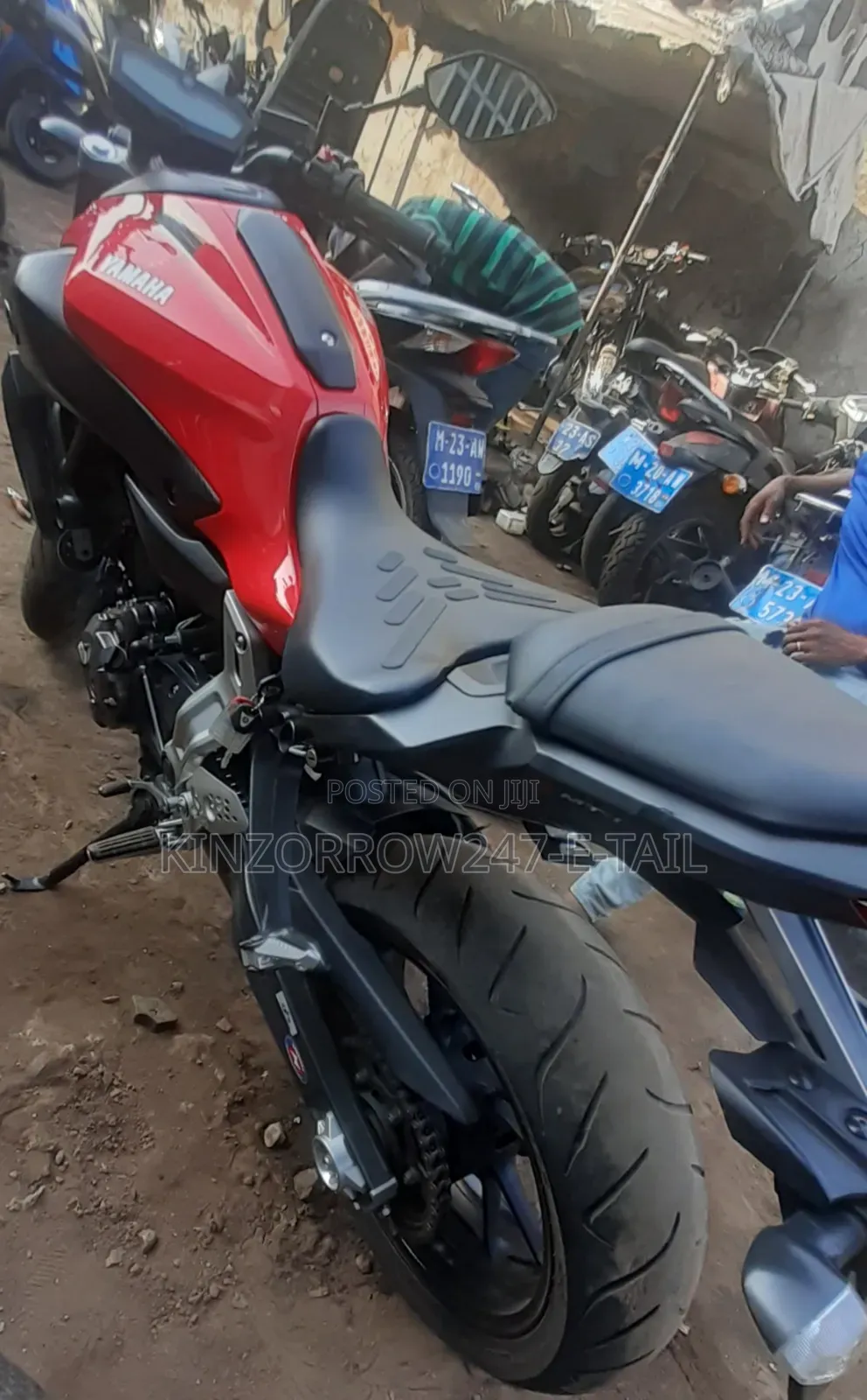 Yamaha FZ6 2021 Red