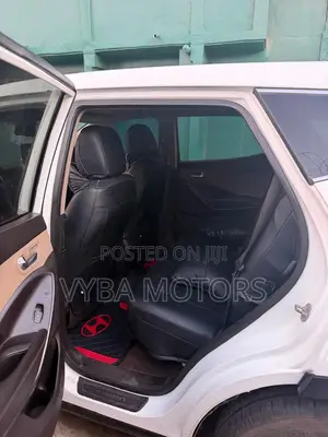 Hyundai Santa Fe 2014 White