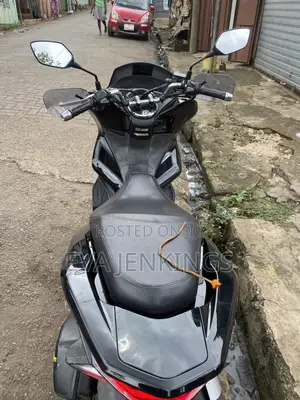 Honda 2022 Black