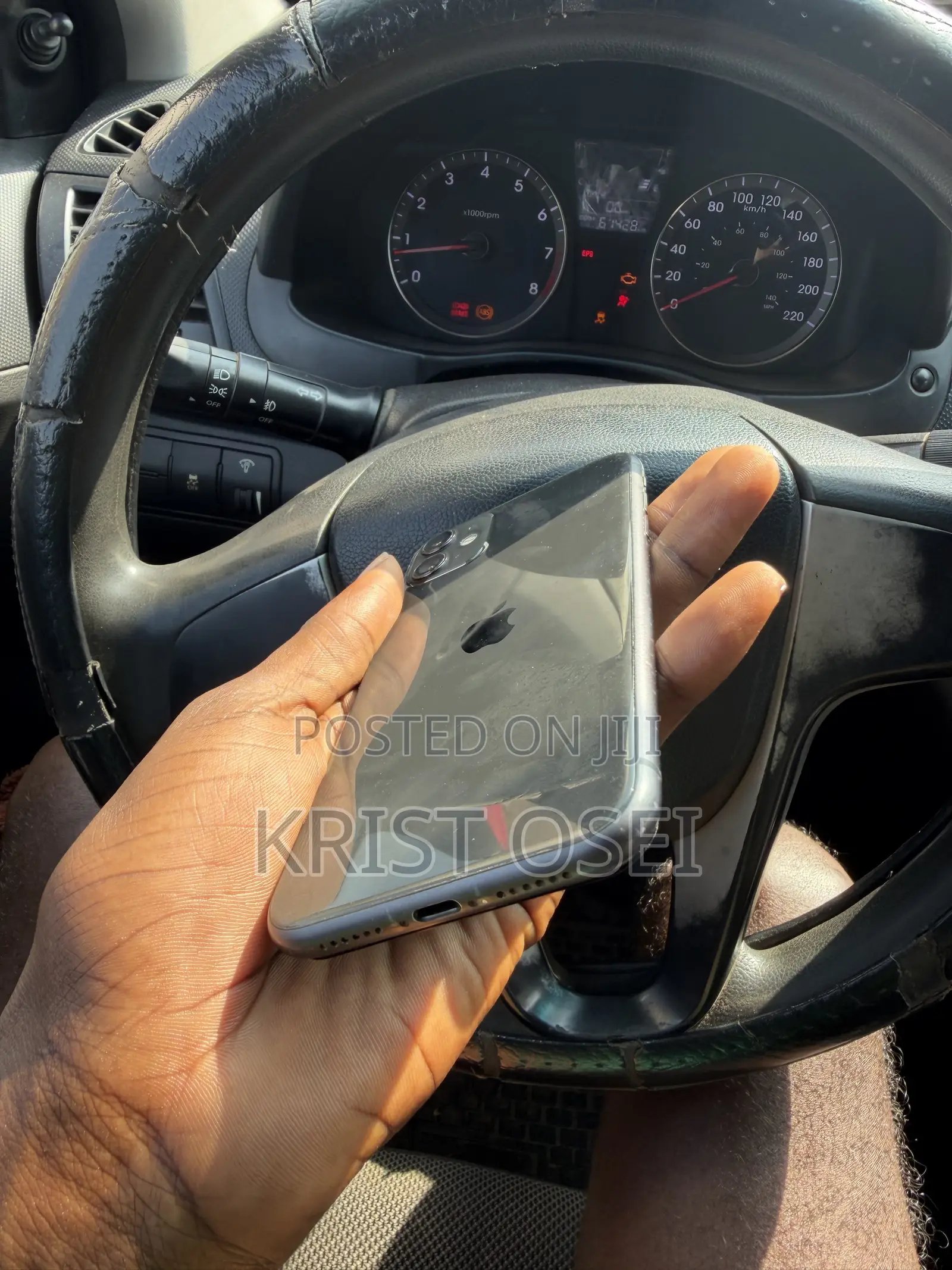 Apple iPhone 11 64 GB Black