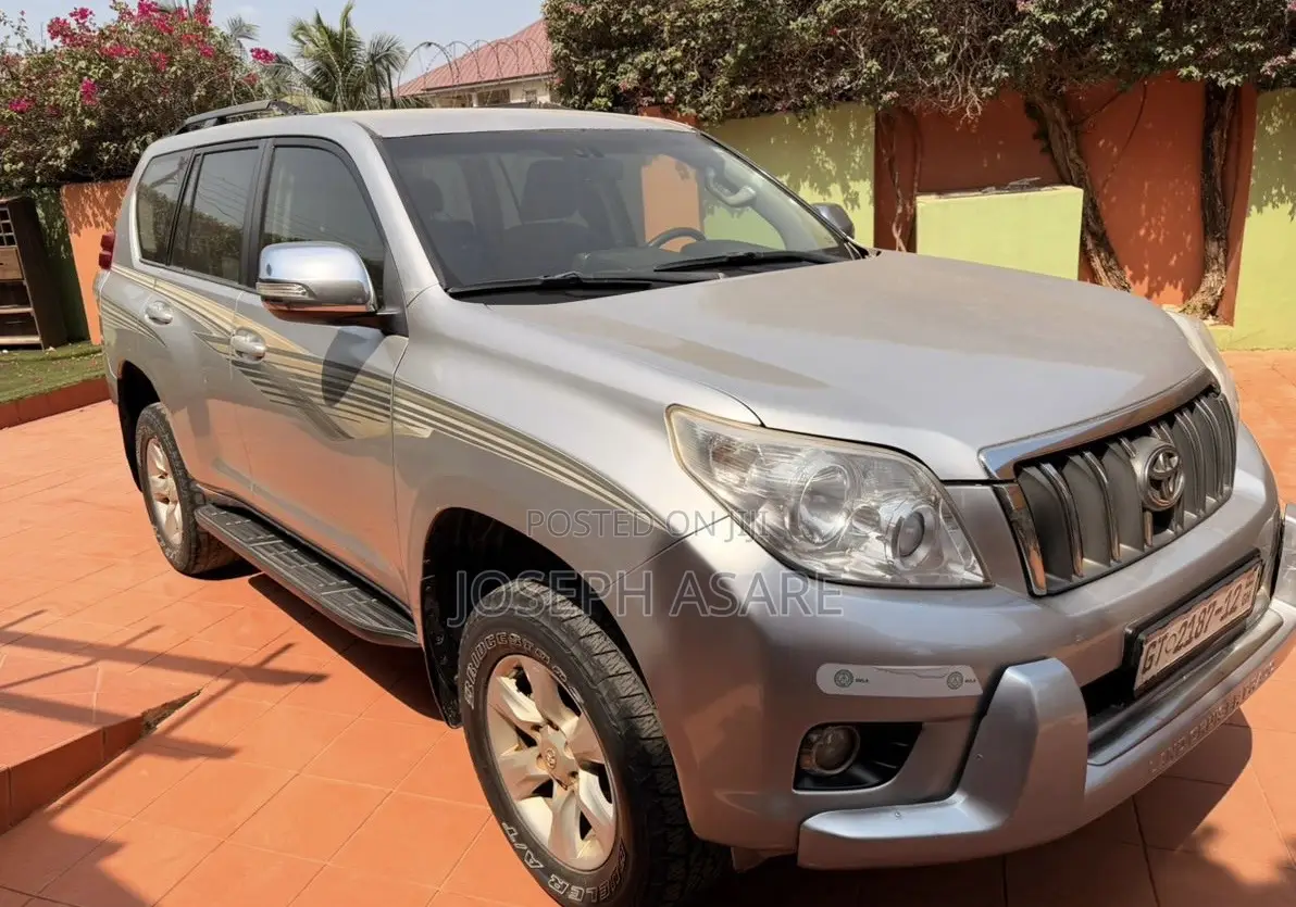 Toyota Land Cruiser Prado 2012