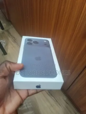New Apple iPhone 17 Pro Max 256 GB Purple