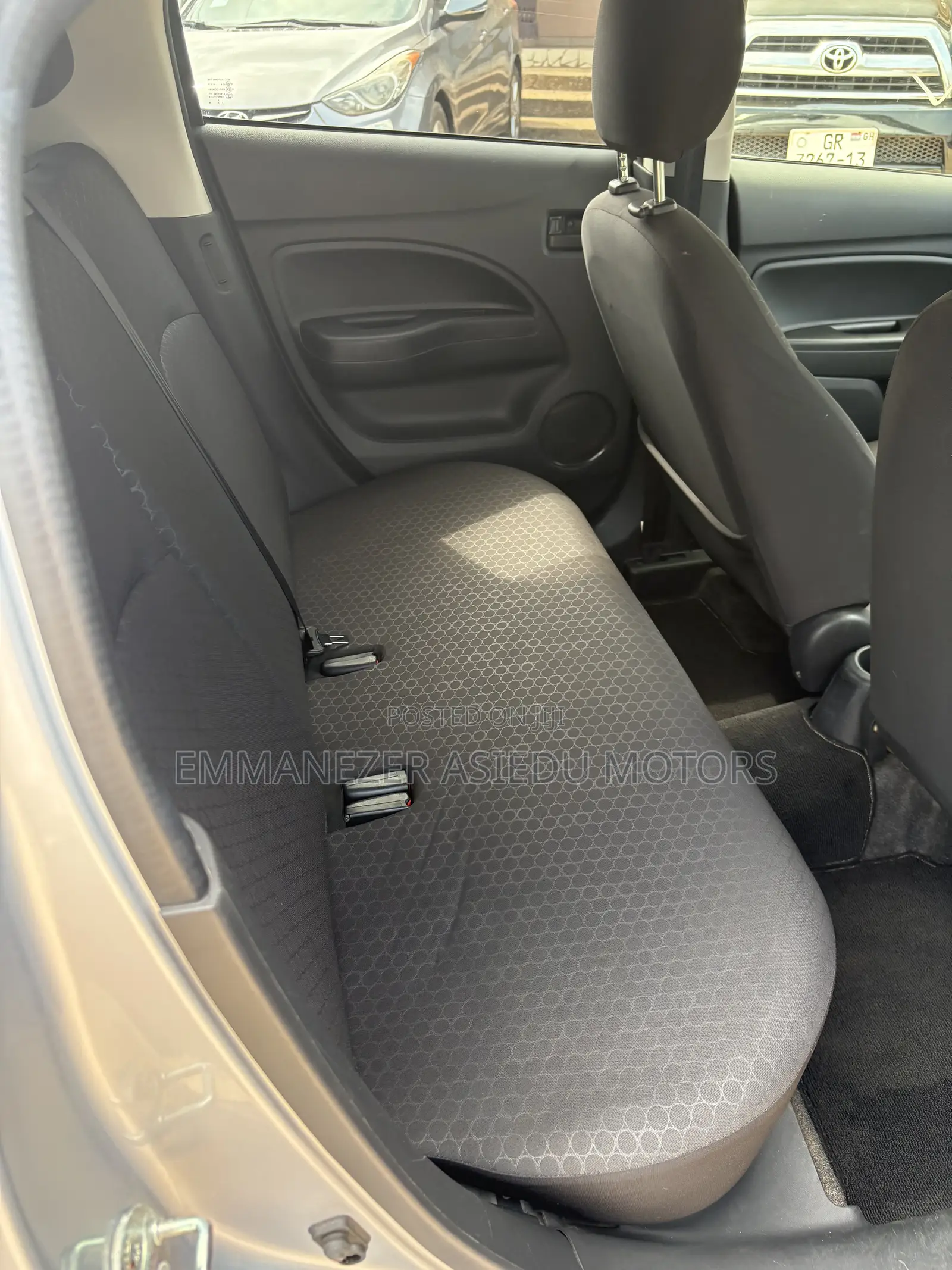 Mitsubishi Mirage 2012 Silver