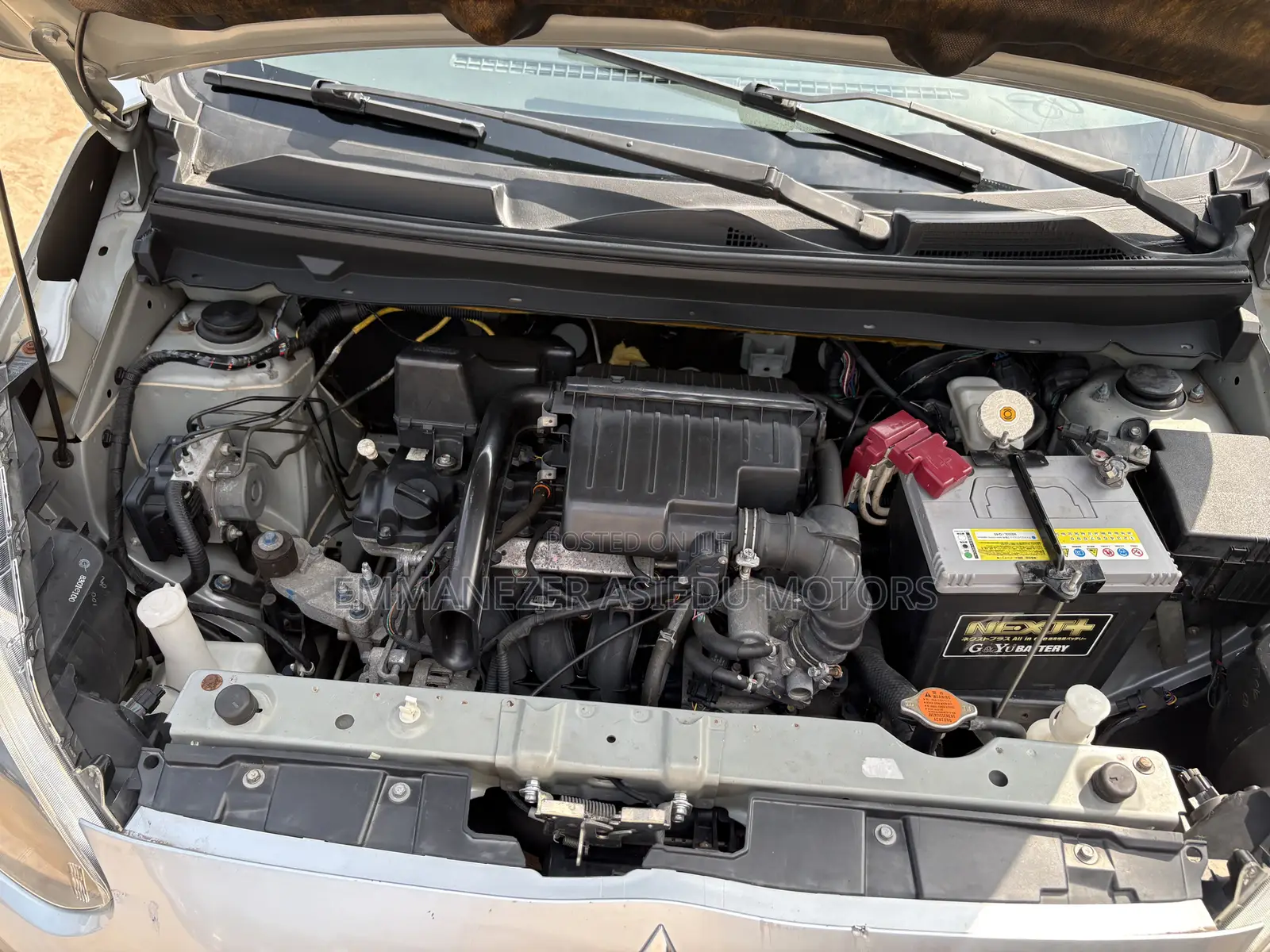 Mitsubishi Mirage 2012 Silver