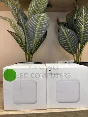 MacBook Charger 30watts