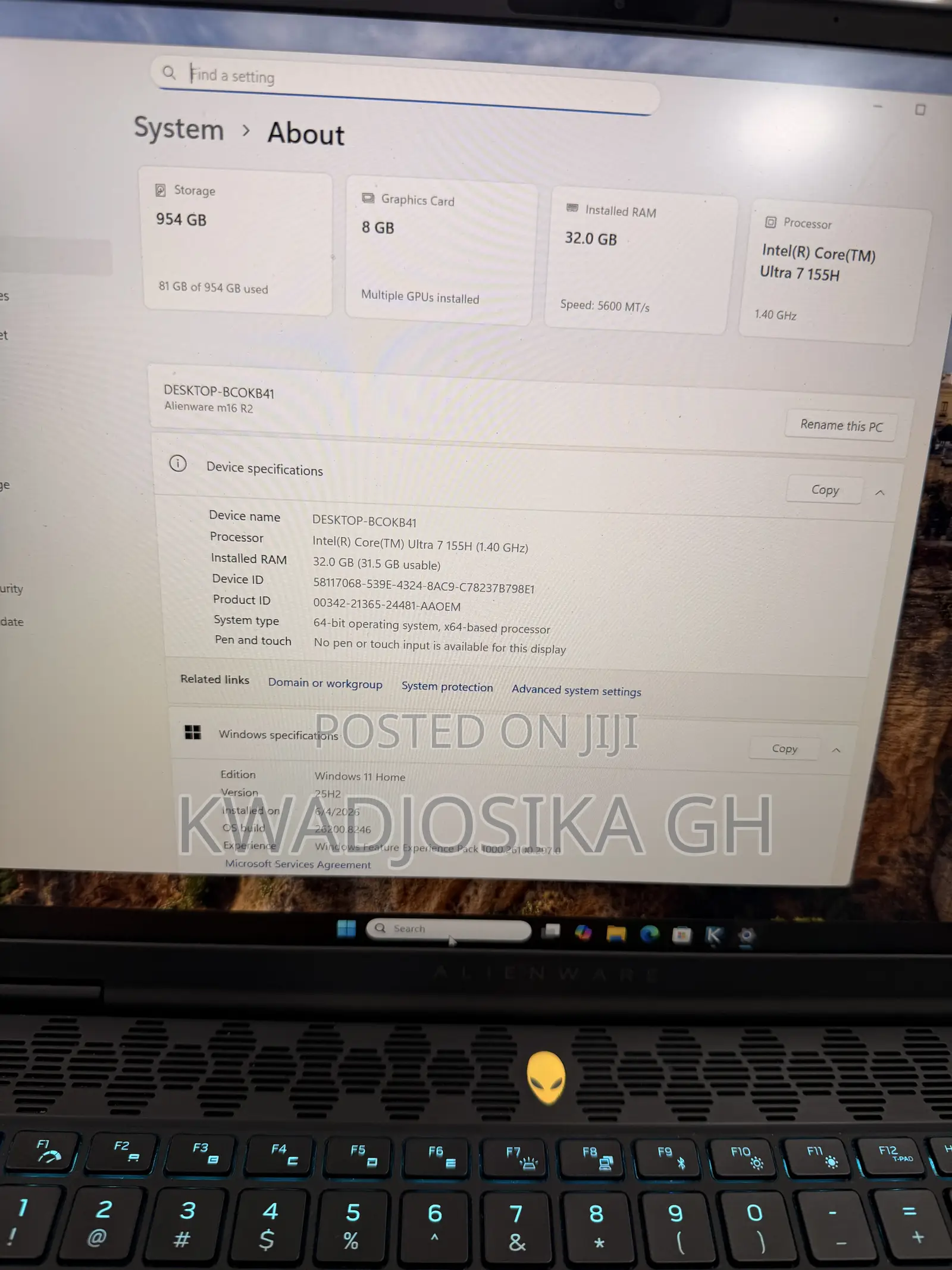 New Laptop Alienware M16 R2 32GB Intel Core Ultra 7 SSD 1T