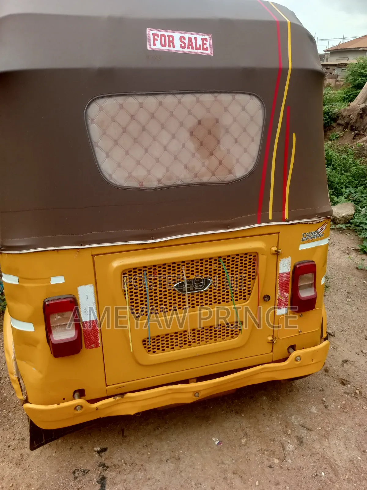 Bajaj RE 2026 Yellow