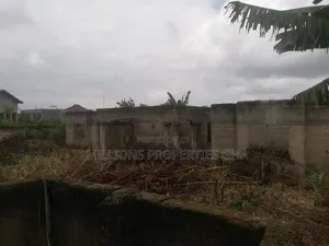 5bdrm House in Millions Properties, Kumasi Metropolitan for sale