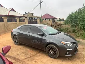 Toyota Corolla LE 4dr Sedan (1.8L 4cyl CVT) 2015 Black