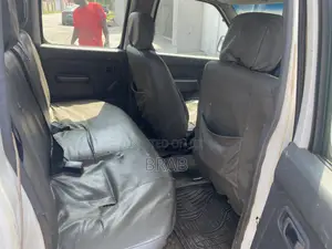 Nissan Hardbody 2021 White