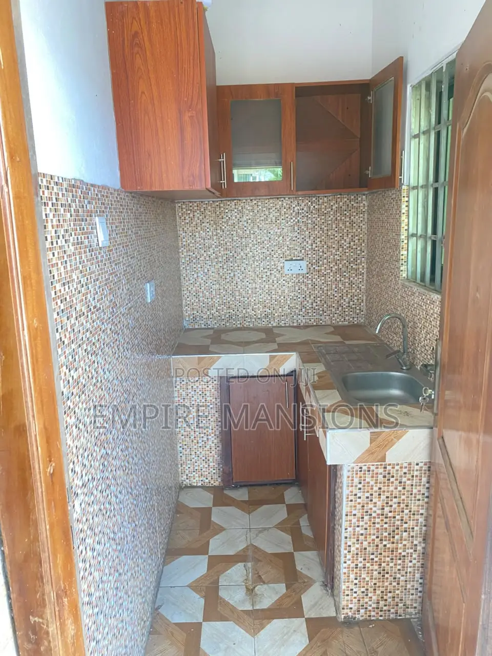 1bdrm Apartment in Ayigbe Town Around, Ga South Municipal for rent