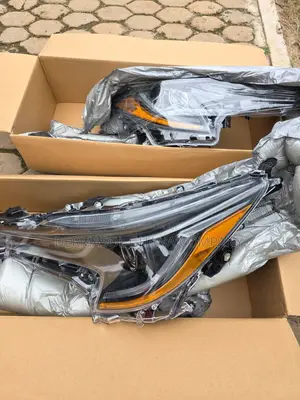 20,21,22,23,24 2025 Toyota Corolla LED Headlights Pair SE/XSE NEW