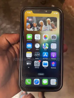 Apple iPhone 11 64 GB Black