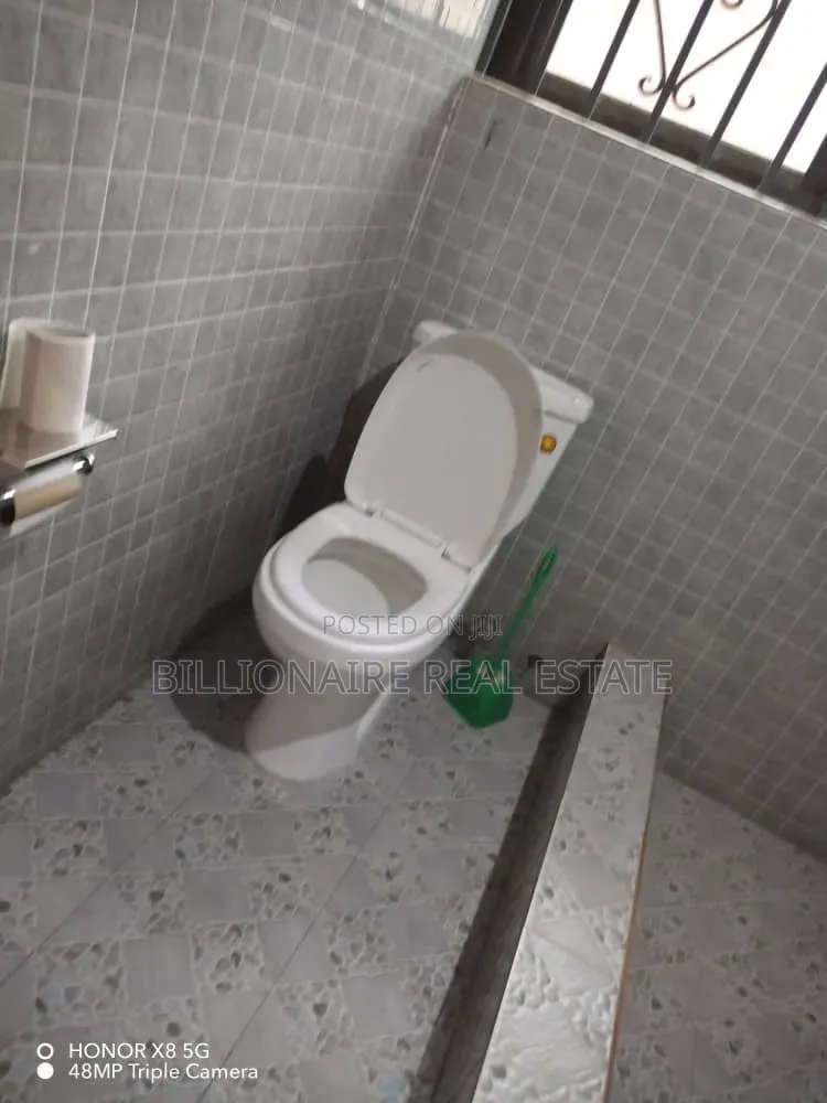 1bdrm Apartment in Tech Apiadu 1 Year, Kumasi Metropolitan for rent