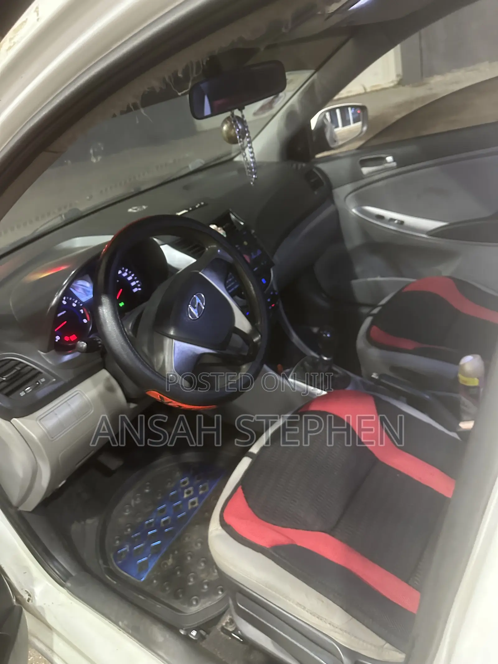 Hyundai Accent 2012 White