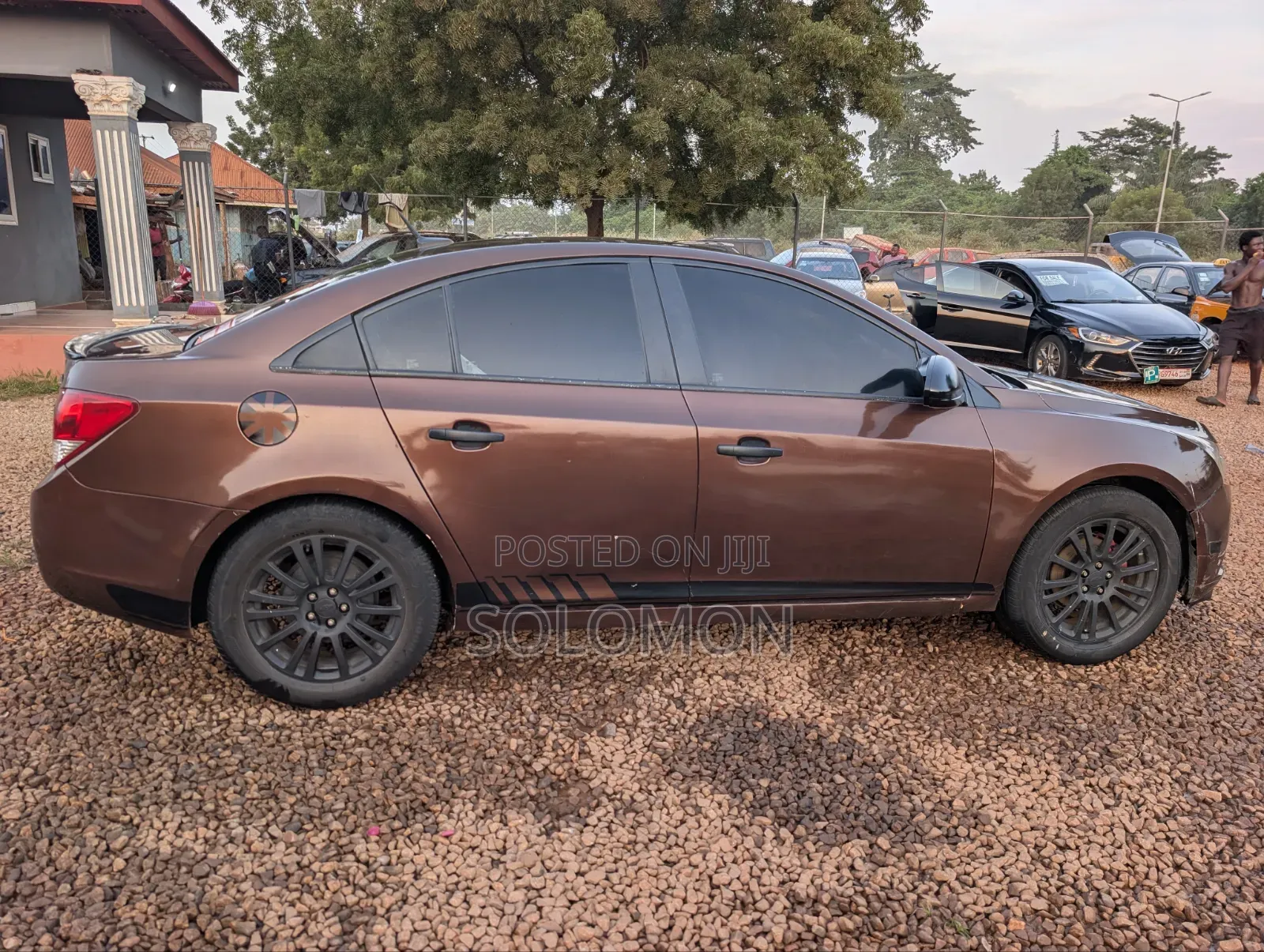 Chevrolet Cruze 2012 Brown