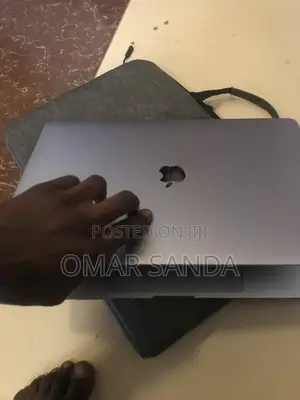 New Laptop Apple MacBook Pro 2019 16GB Intel HDD+SSD 512GB