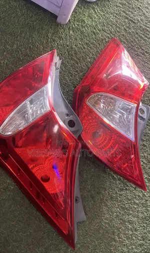 Hyundai Accent 2011-2017 Hatchback Original Taillight Pair