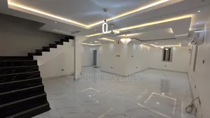 4bdrm House in Accra Metropolitan for sale