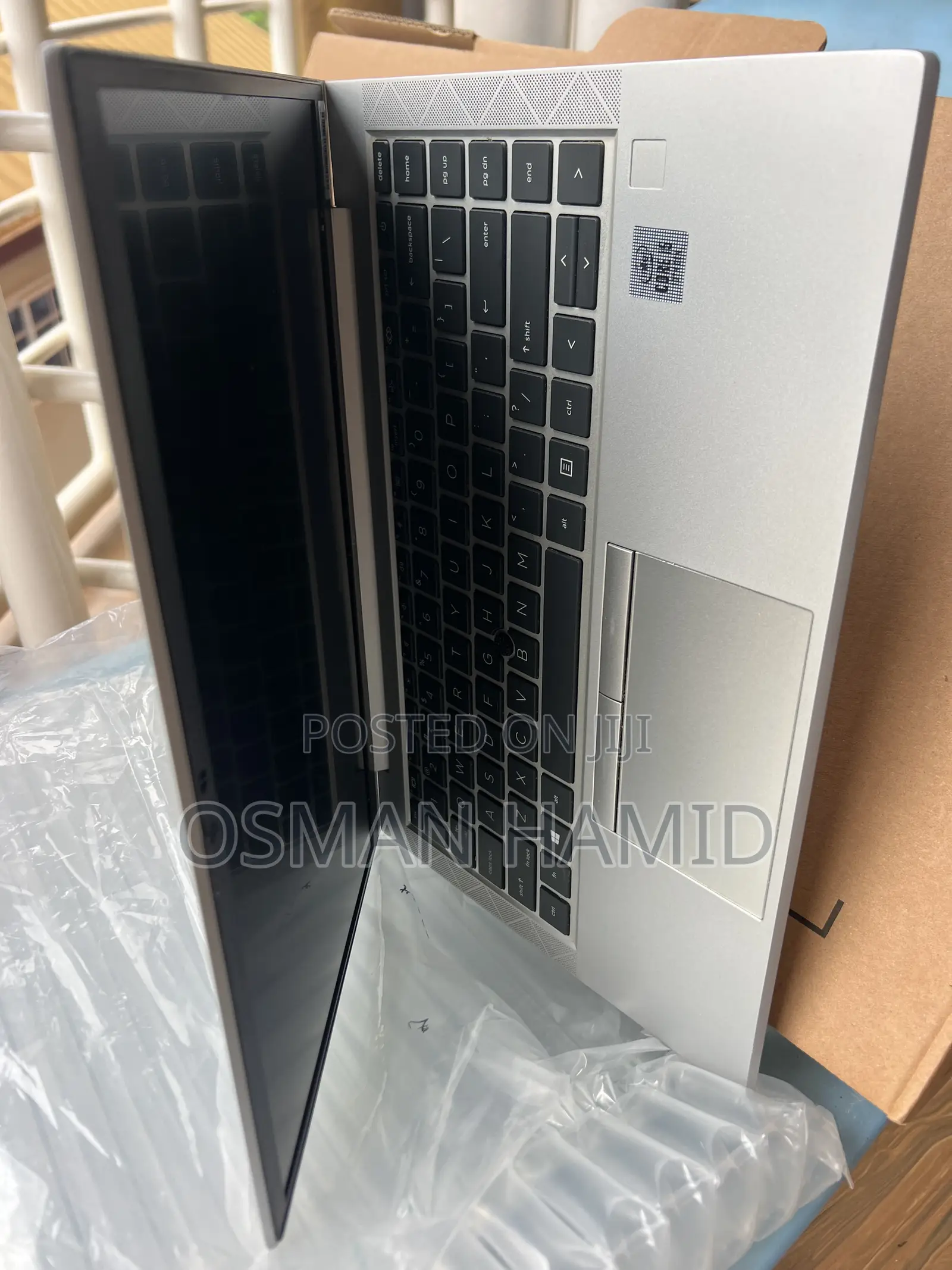 New Laptop HP EliteBook 840 G7 8GB Intel Core i5 SSD 256GB