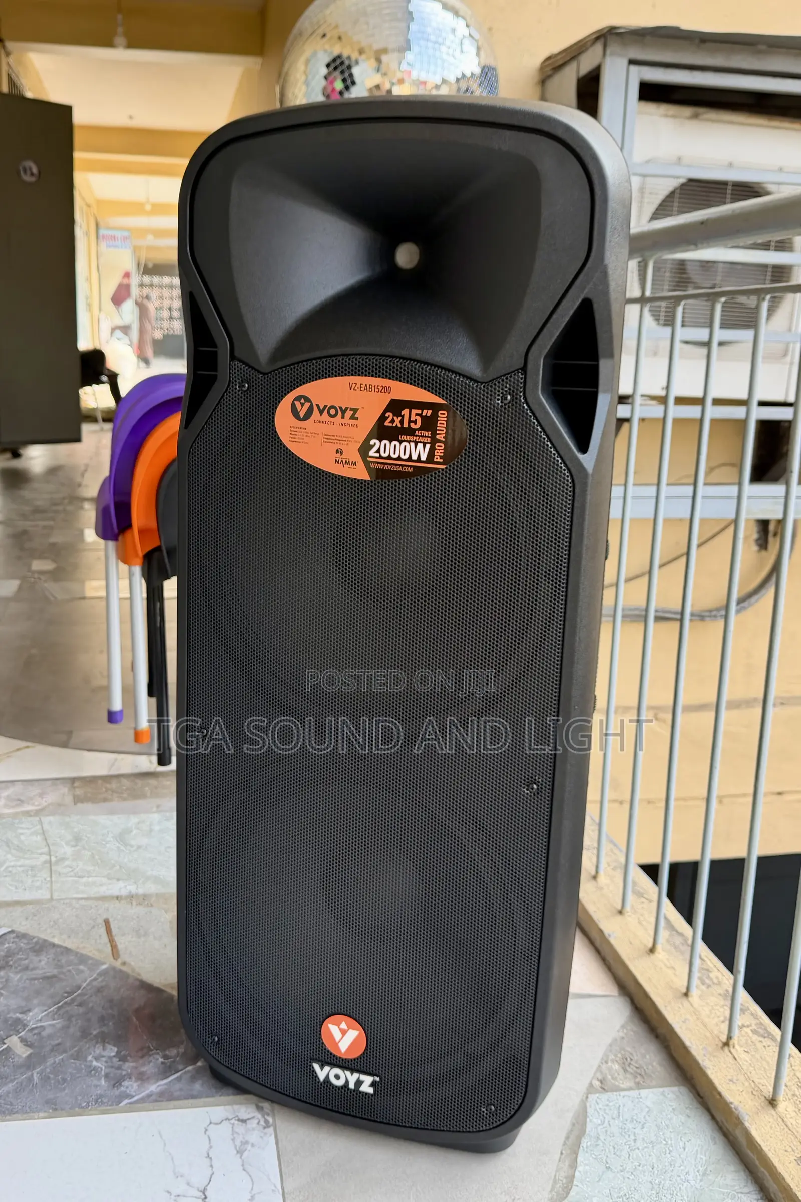 Voyz YZ-EAB15200 2x15” Rechargeable Active BT Speaker