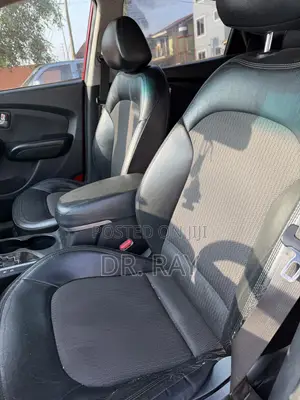 Hyundai Tucson 2012 Red