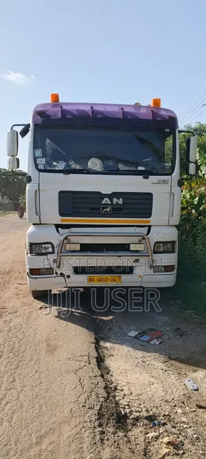 Tippee Trailer