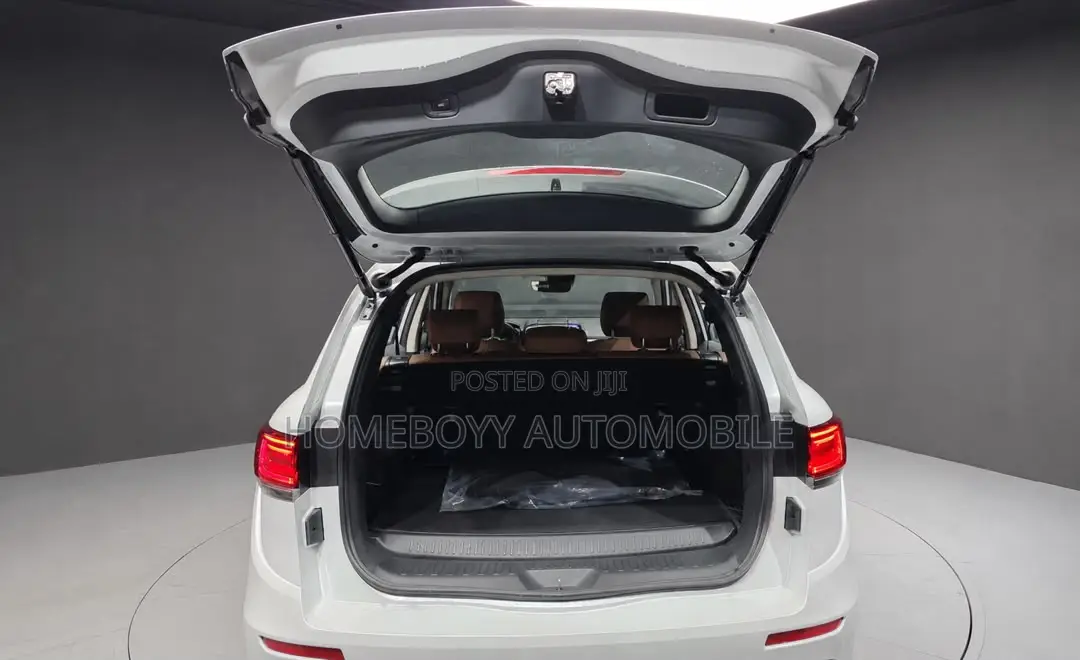 New Renault Koleos 2025 White
