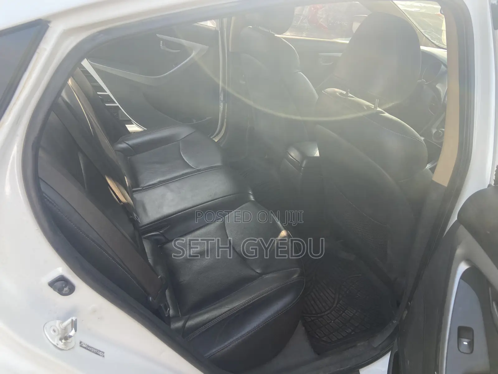 Hyundai Elantra 2013 White