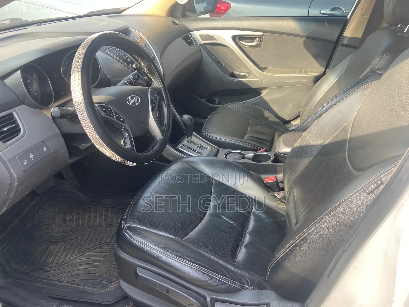 Hyundai Elantra 2013 White