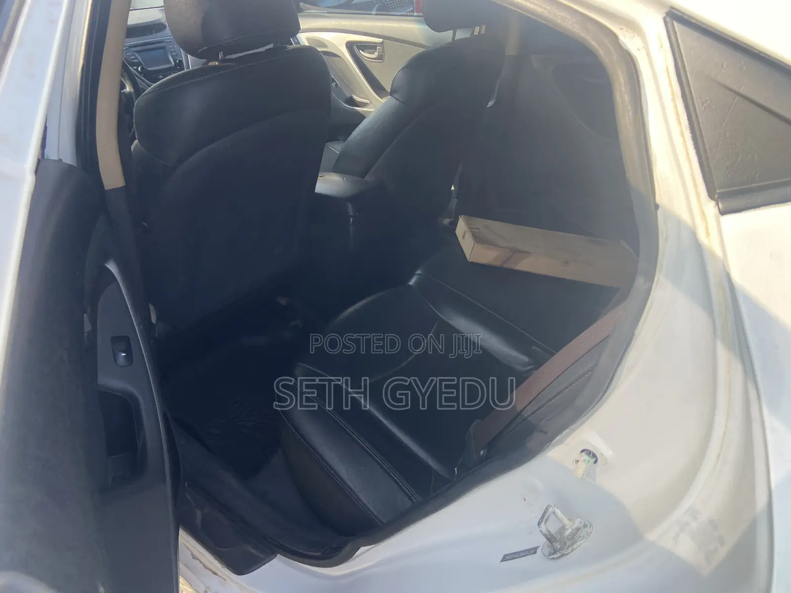 Hyundai Elantra 2013 White