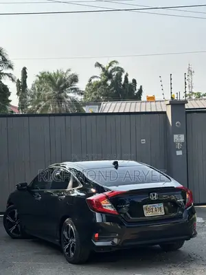 Honda Civic Touring 4dr Sedan (1.5L 4cyl) 2017 Black