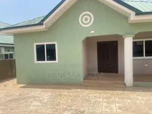 3bdrm Bungalow in Adom Estate, Community 25 for rent
