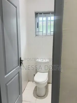 3bdrm Bungalow in Adom Estate, Community 25 for rent