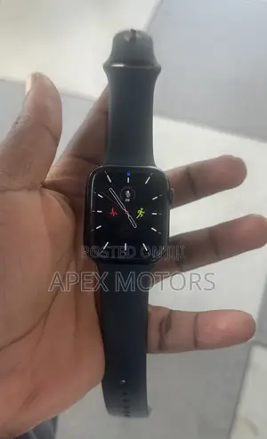 Apple Watch Series 7 45mm
