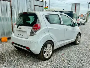 Chevrolet Spark 2014 White
