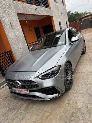 Mercedes-Benz C300 2022 Silver