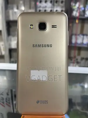 Samsung Galaxy J3 8 GB Gray