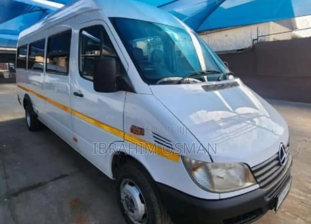 Mercedes-Benz Sprinter 2003