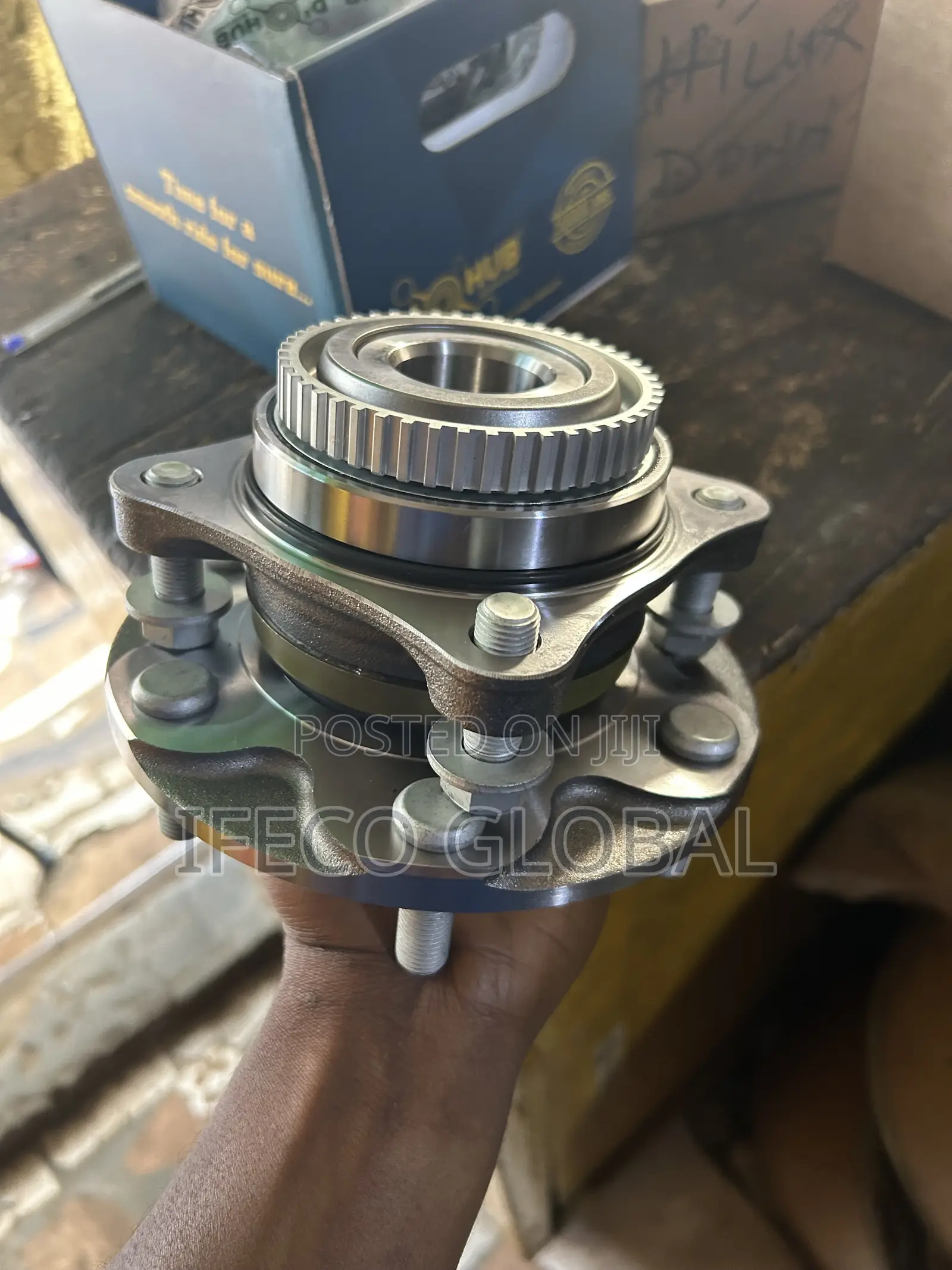 Toyota Hilux Free Hub