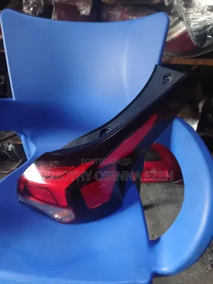 Hyundai Veloster 2022 Tailight (Right Side)
