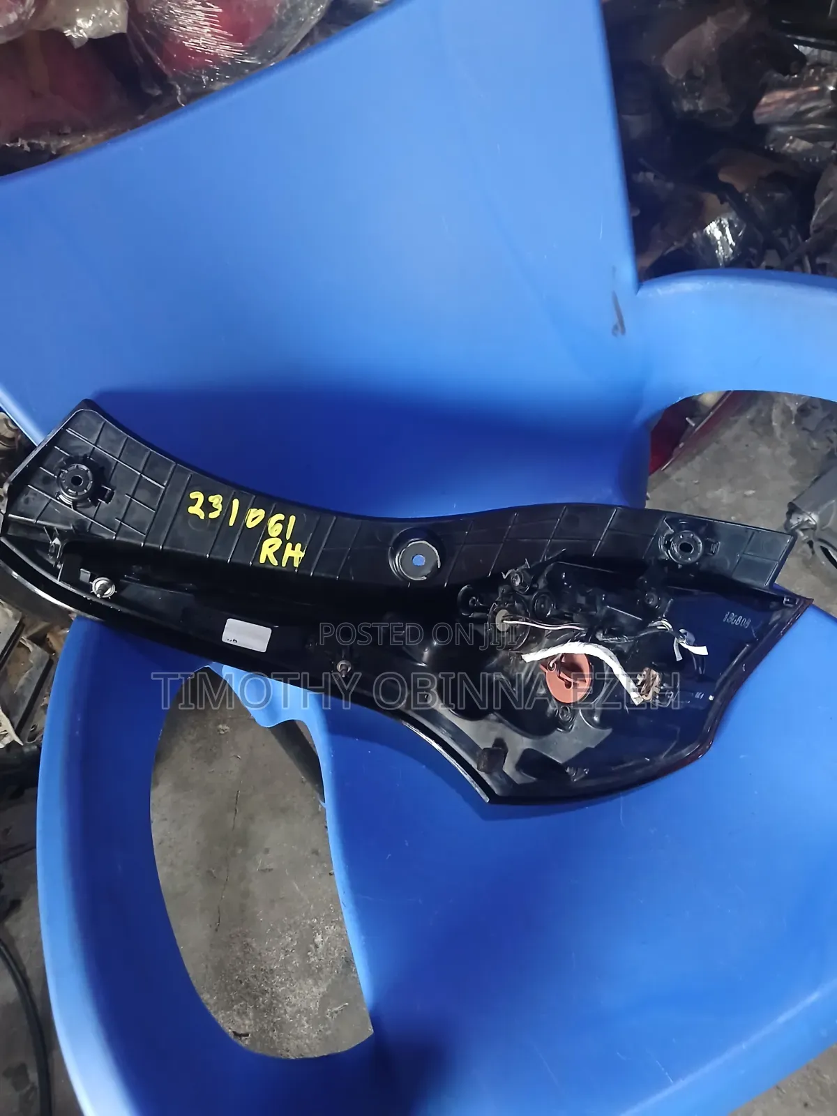 Hyundai Veloster 2022 Tailight (Right Side)