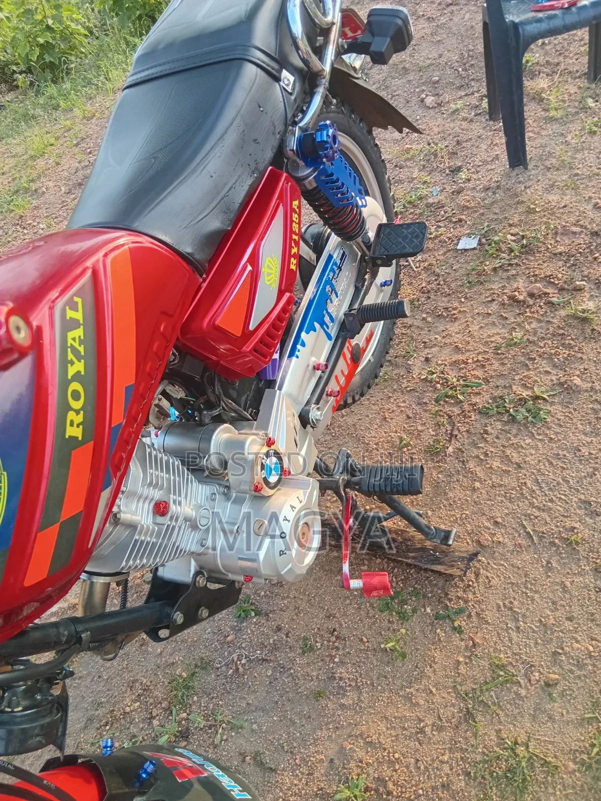 Royal RY125 2025 Red