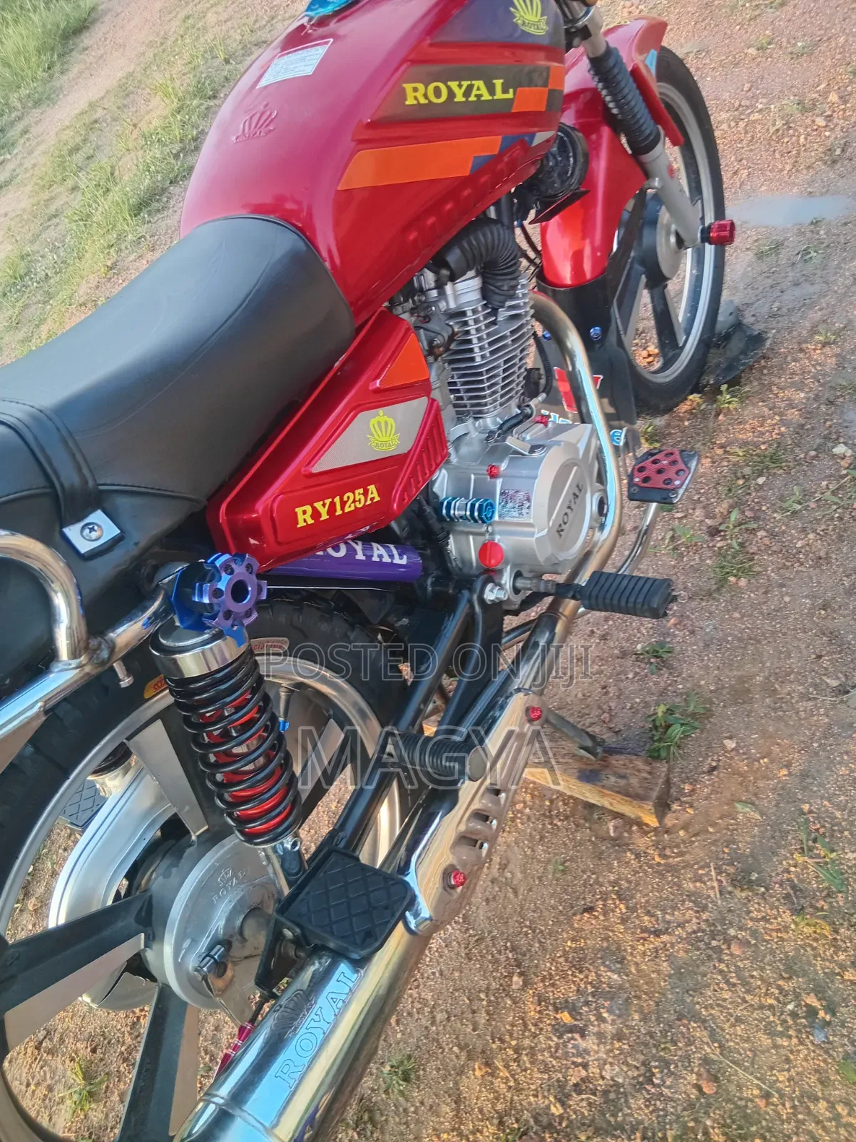 Royal RY125 2025 Red