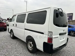 Nissan Caravan (Urvan) 2012 White
