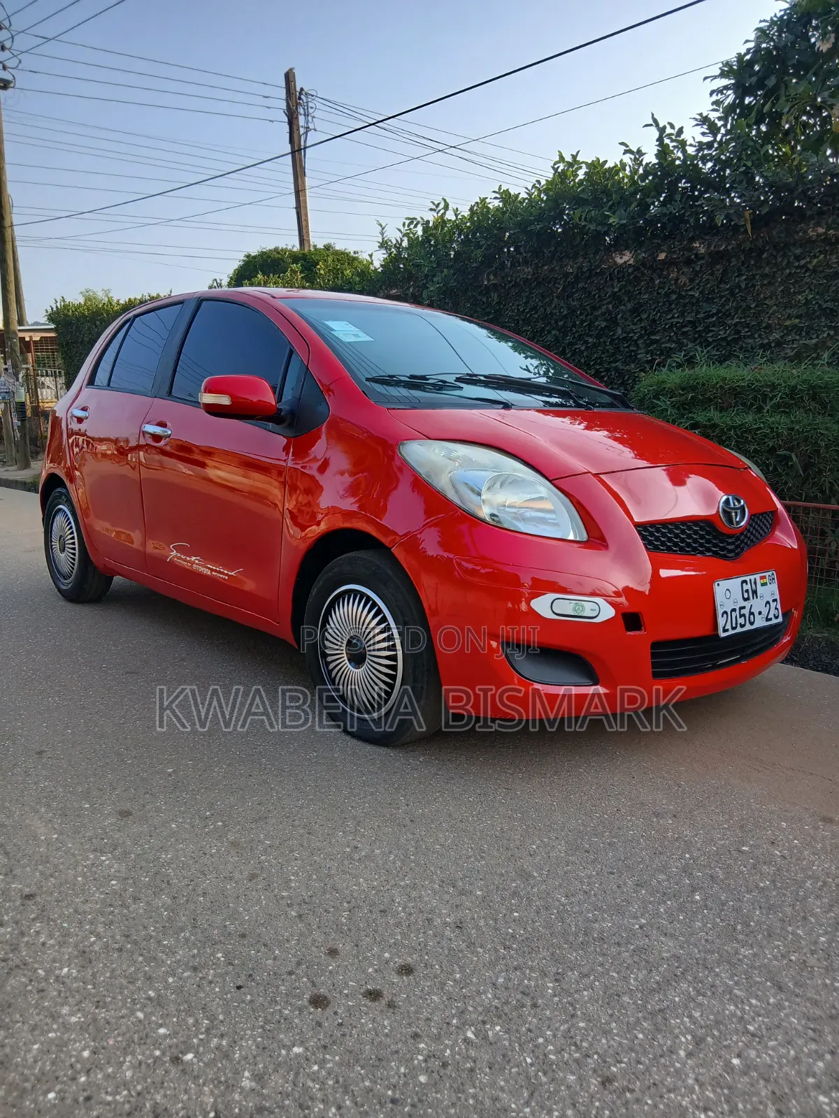 Toyota Vitz 2010 Red